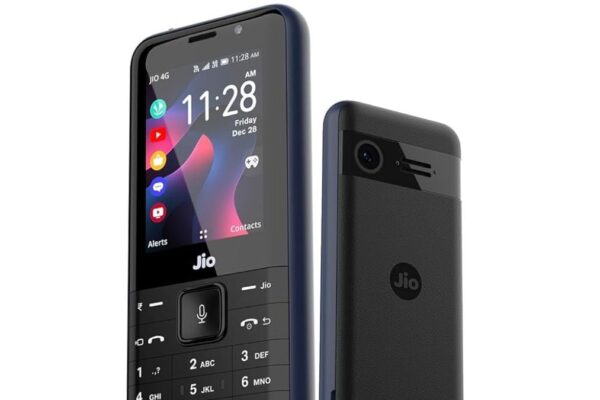 JioPhone Prima 2 Price in India Rs 2799 launched upi youtube fb support sale offers
