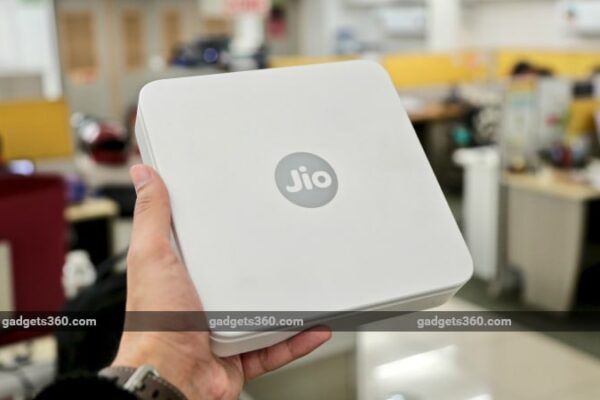 Answers to All Your Questions Related to the Next-Gen Broadband Service, Your questions and their answers related to Jio GigaFiber broadband connection…