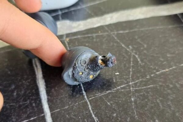 Samsung Galaxy Buds FE Earbuds Explode in Woman Ear Damage Her Hearing Permanently