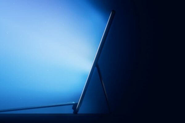Microsoft Surface Pro 8 will be launched with 13 inch display, specification and price leaked!