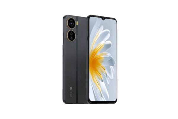 ZTE Yuanhang 3D Launched in China with Glasses Free 3D Display 50MP Camera Know Price Specs