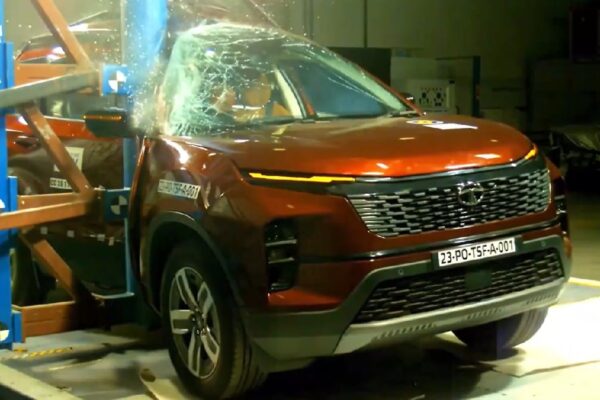 Tata Harrier Safari Facelifts Get First Ever 5 Stars Rating in Bharat NCAP Tests After Global Evaluation All Details