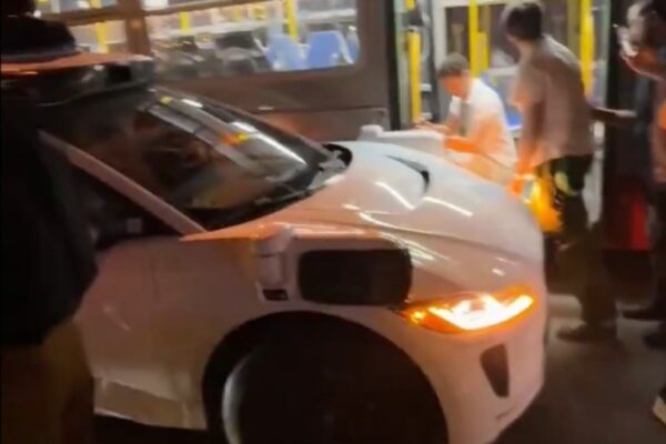 AI Driven Waymo Car Accident With Bus Startup CEO Come to Rescue Video Viral on Social Media
