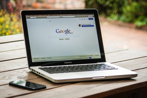 How to delete Google voice search history