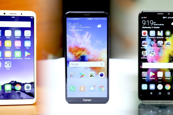 Best fullview display smartphones under Rs 20,000