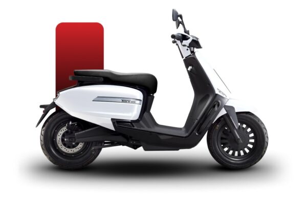 VLF Tennis 1500W Electric Scooter Price in India 1.29 Lakh Launched 130 KM Range Rivals Ola S1 Pro Bajaj Chetak TVS iQube Specifications