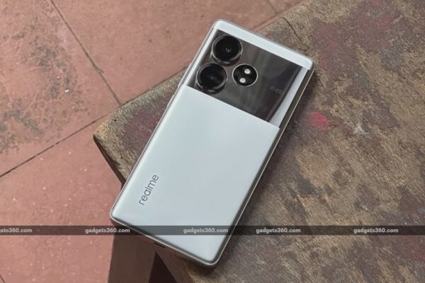 Realme GT 6T 5G Available at Rs 10000 Discount Amazon Price Starting Rs 29998 Bank Offer Details