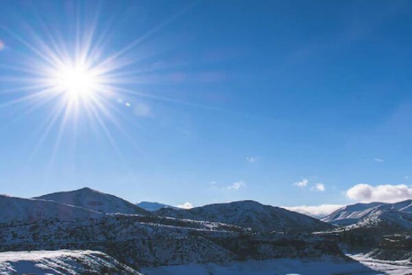 Why did the sun turn blue 200 years ago? Scientists finally found out