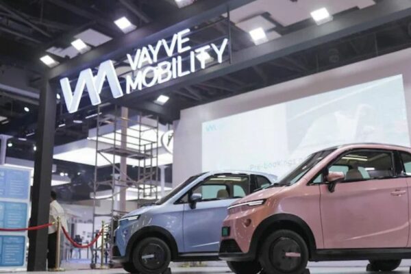 Vavye Eva electric car launched in India Rs 3.99 lakhs features specifications