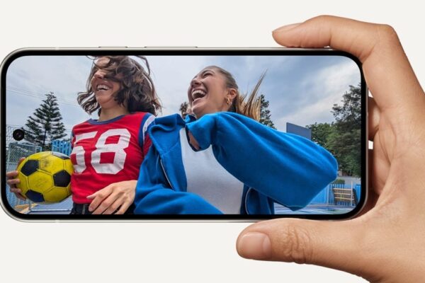 Flipkart Sasa Lele Sale Rs 10750 Hug Discount on Google Pixel 9
