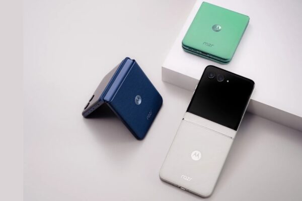 Motorola Starts Sale of Razr 60 in India, Know Price, Offers