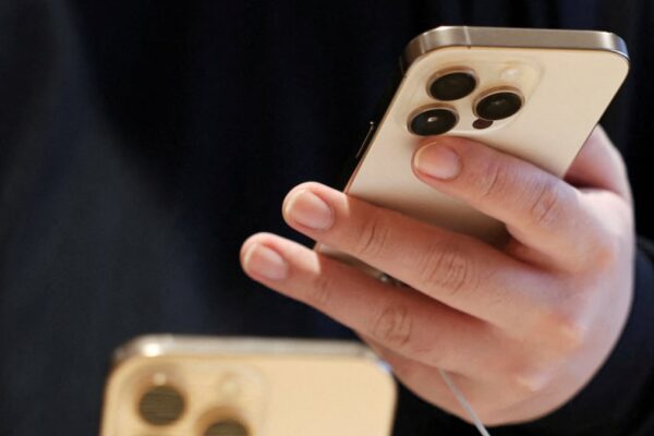 Indian Cyber Agency Warns Apple iPad Mac Watch tv VINEOS Users Download Security Updates